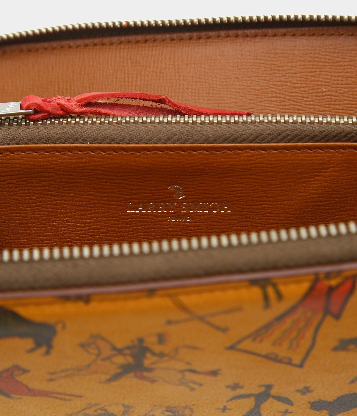 larry smith tipiラウンドジップウォレット LARRY SMITH ROUND FASTENER WALLET M -TIPI ART- | LOCKSTOCK