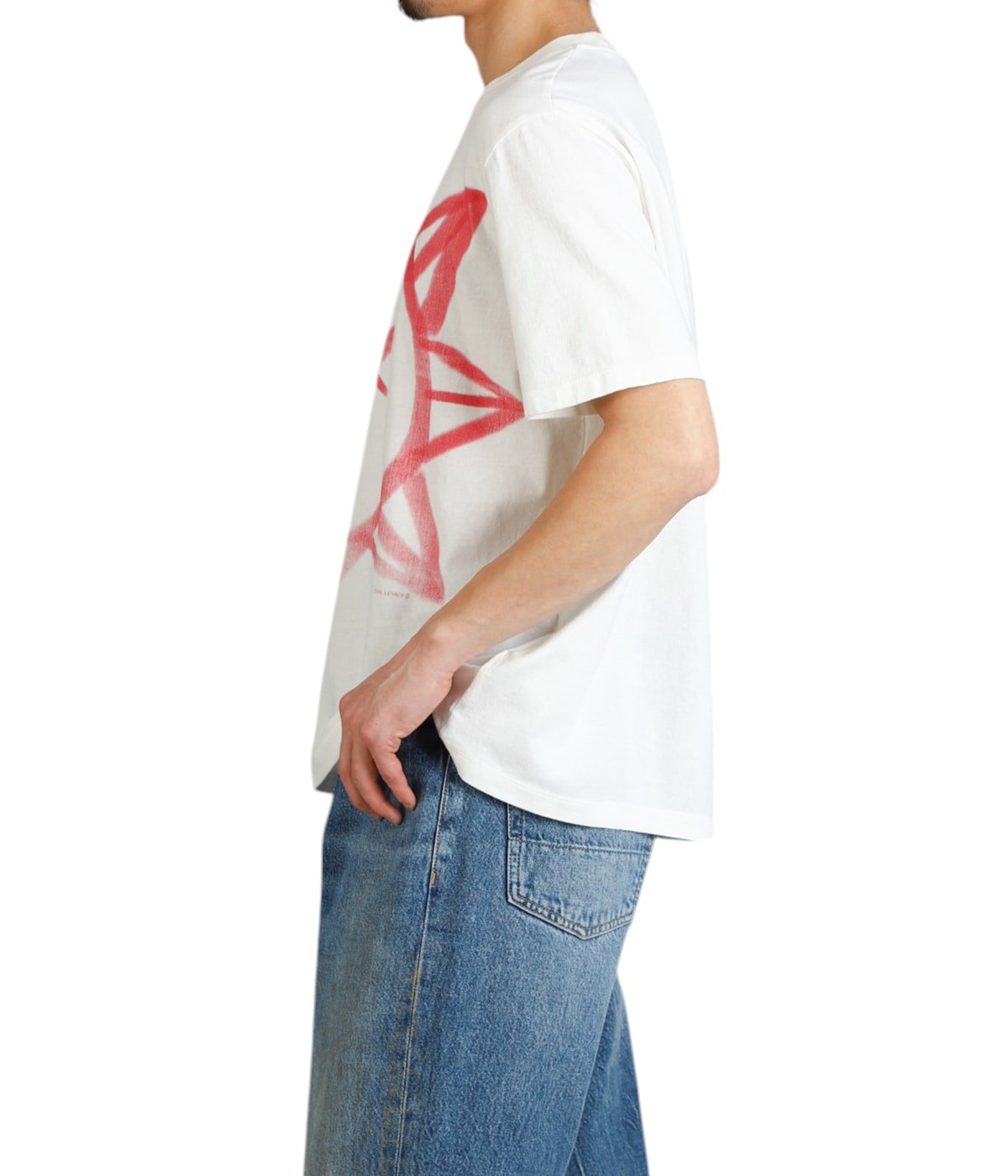 model（175cm / 60kg）B85 W75 H92 着用サイズ：46