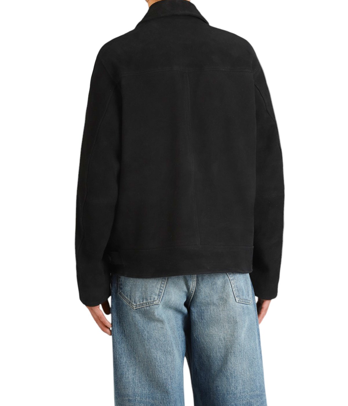 model（175cm / 60kg）B85 W75 H92 着用サイズ：2(M)