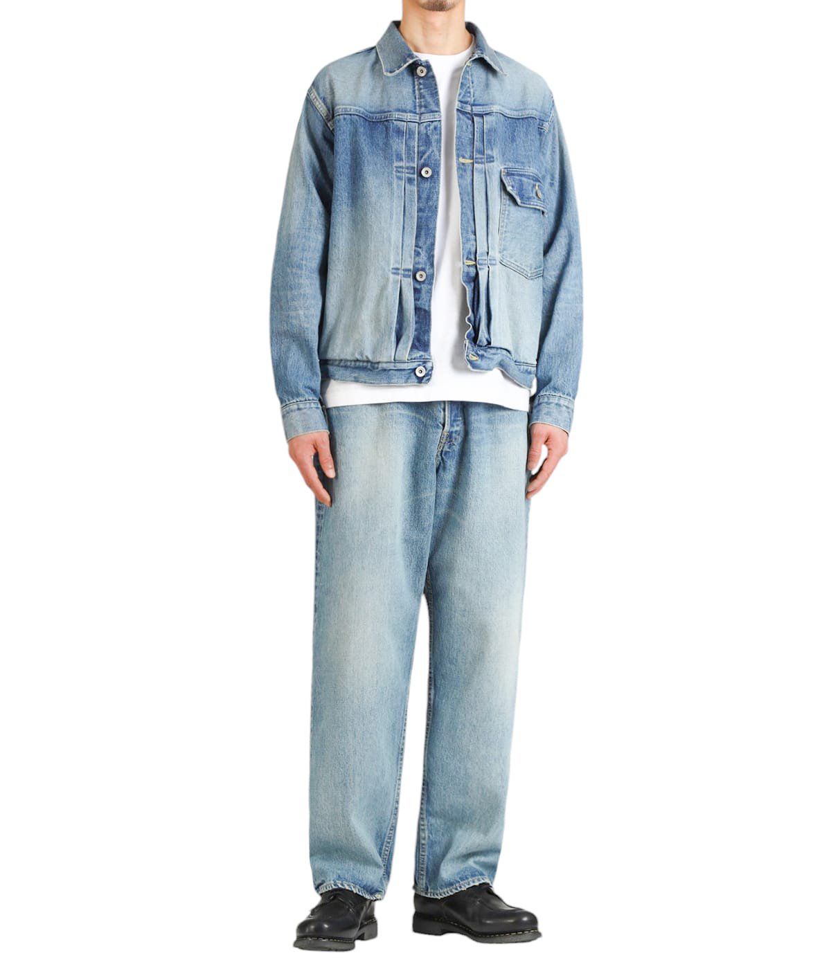 model（175cm / 60kg）B85 W75 H92 着用サイズ：2(M)