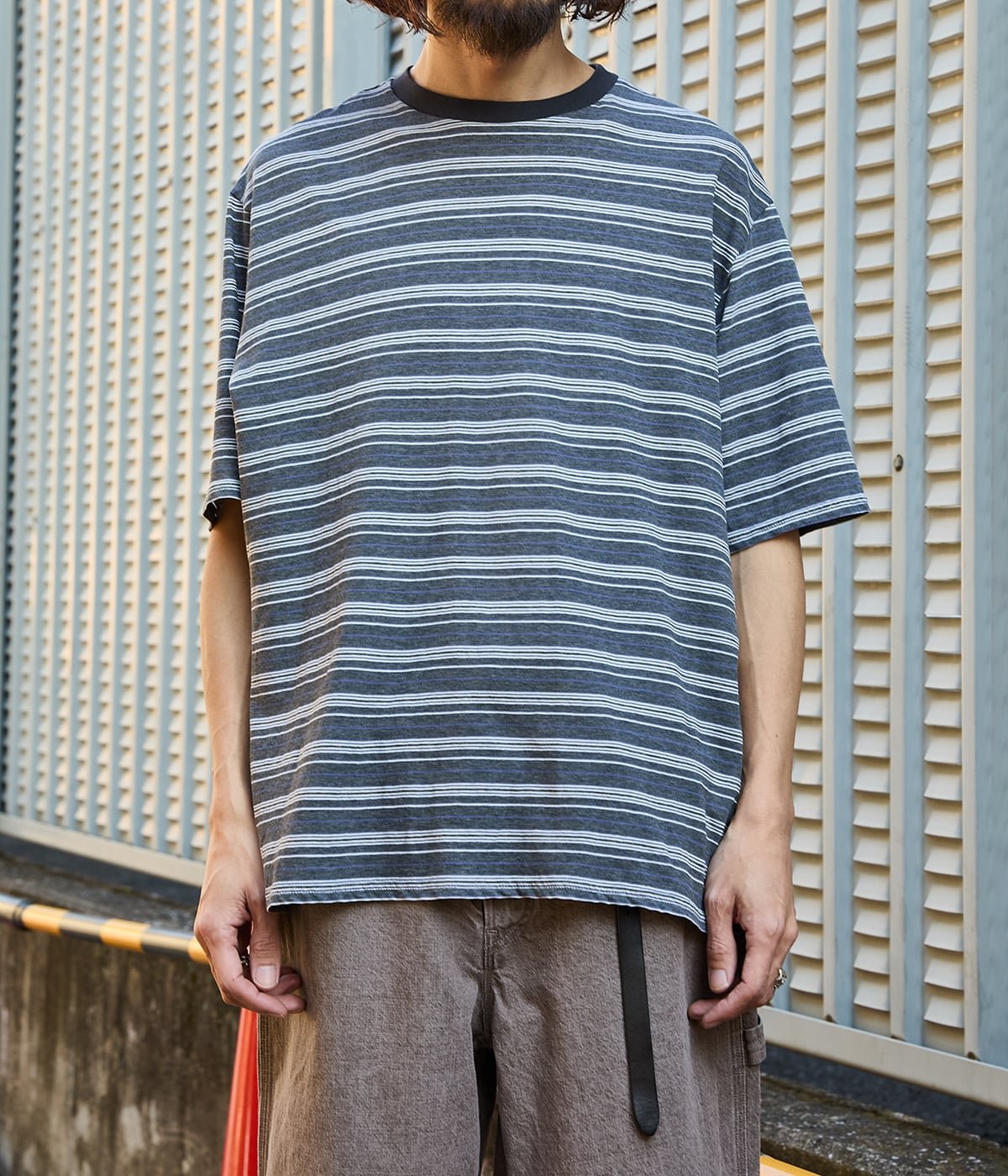 model（175cm / 55kg）B85 W71 H85 着用サイズ：2(M)