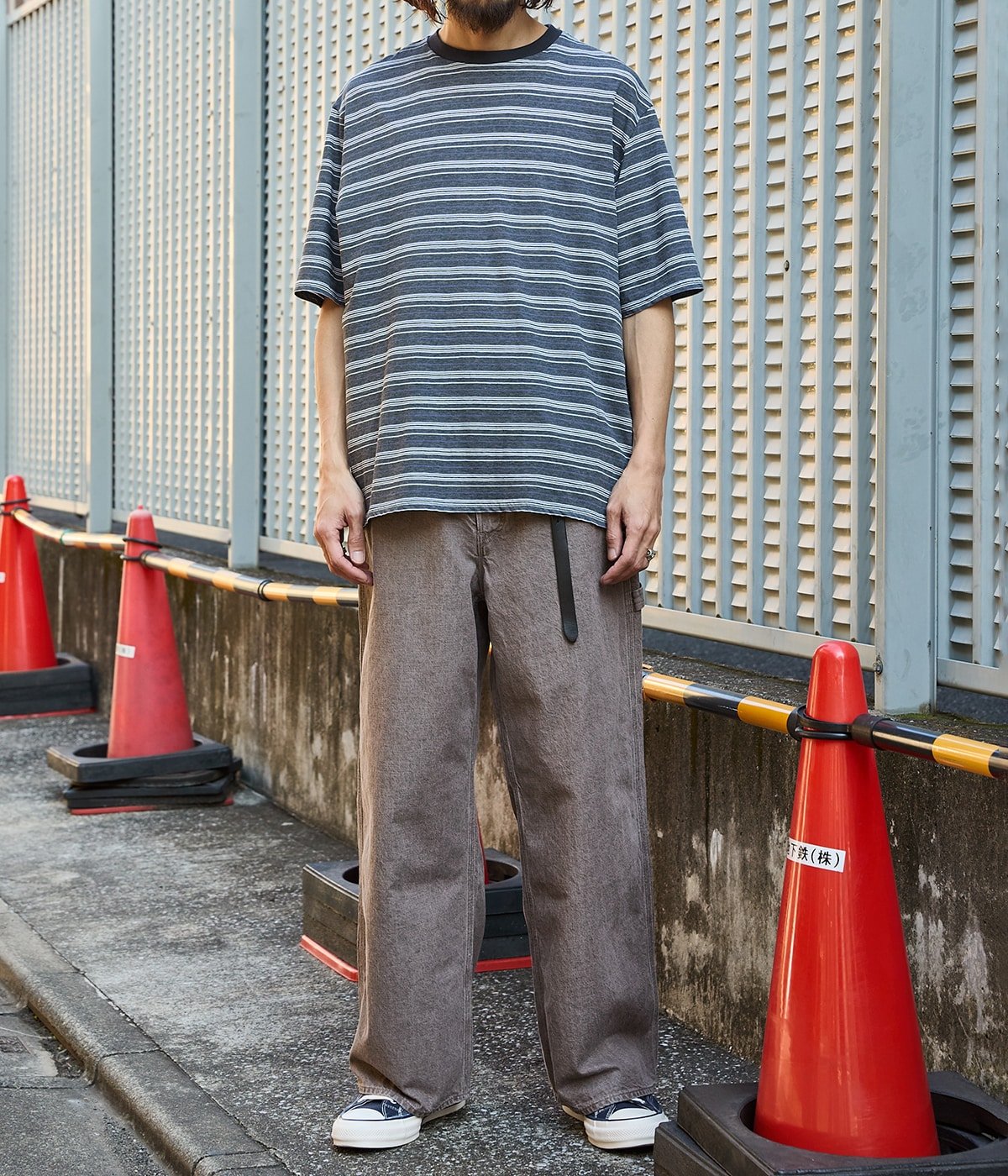 model（175cm / 55kg）B85 W71 H85 着用サイズ：2(M)