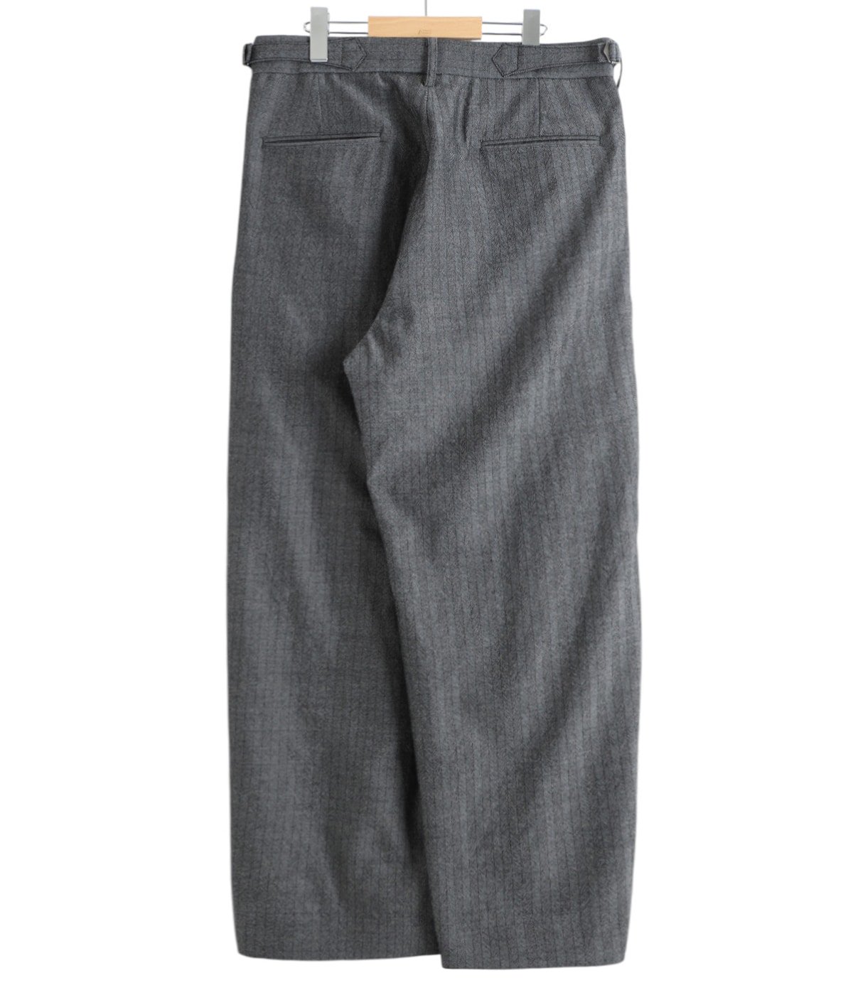 TWO TUCK BAGGY TROUSERS -TUMBLED WOOL SERGE- | marka(マーカ