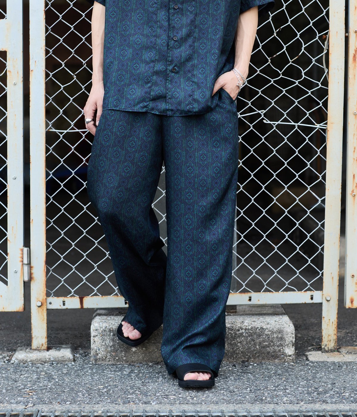 【予約】【ONLY ARK】別注 WIDE LEG SILK PANTS