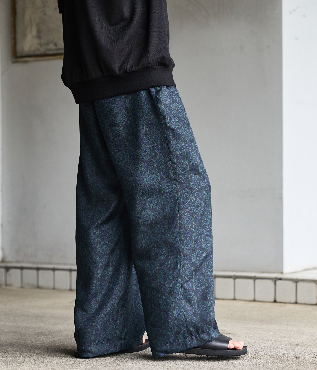 model（175cm） 着用サイズ：2(M)