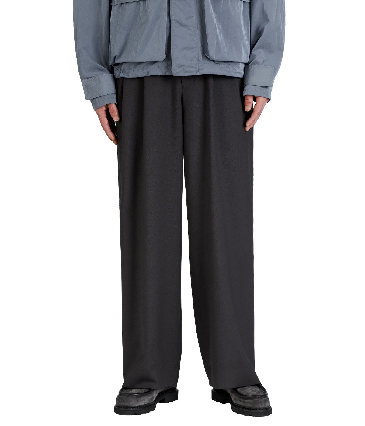 TWO TUCK MILITARY TROUSERS -RECYCLED POLYESTER NON-MULESED WOOL