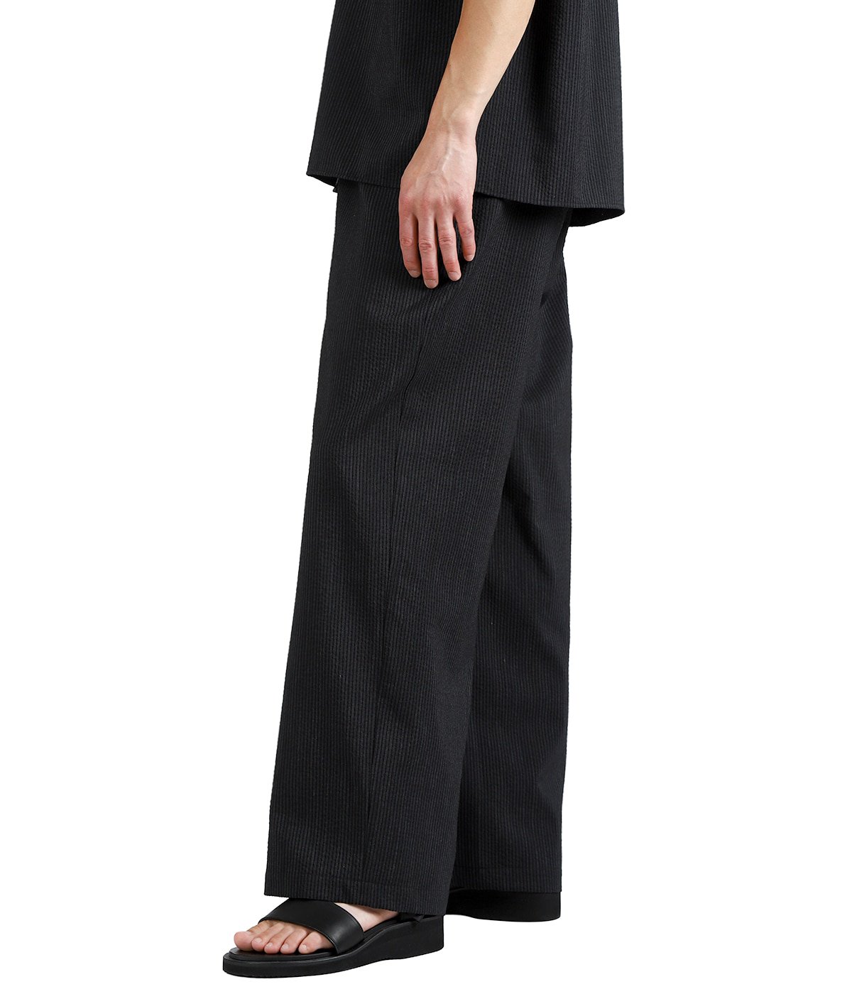 WIDE CYLINDER FIT EASY PANT -WOOL SEERSUCKER- | marka(マーカ