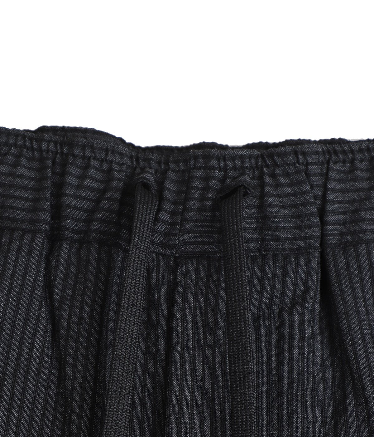 DOUBLE TUCK SHORTS -WOOL SEERSUCKER- | marka(マーカ) / パンツ