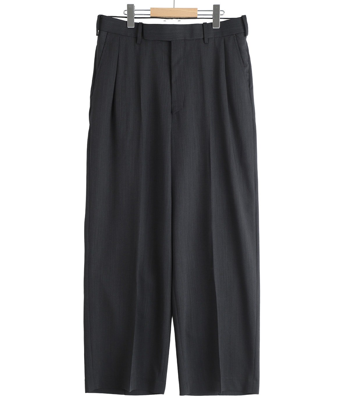 ONE TUCK WIDE TROUSERS -WOOL HIGH TWIST TROPICAL- | marka(マーカ