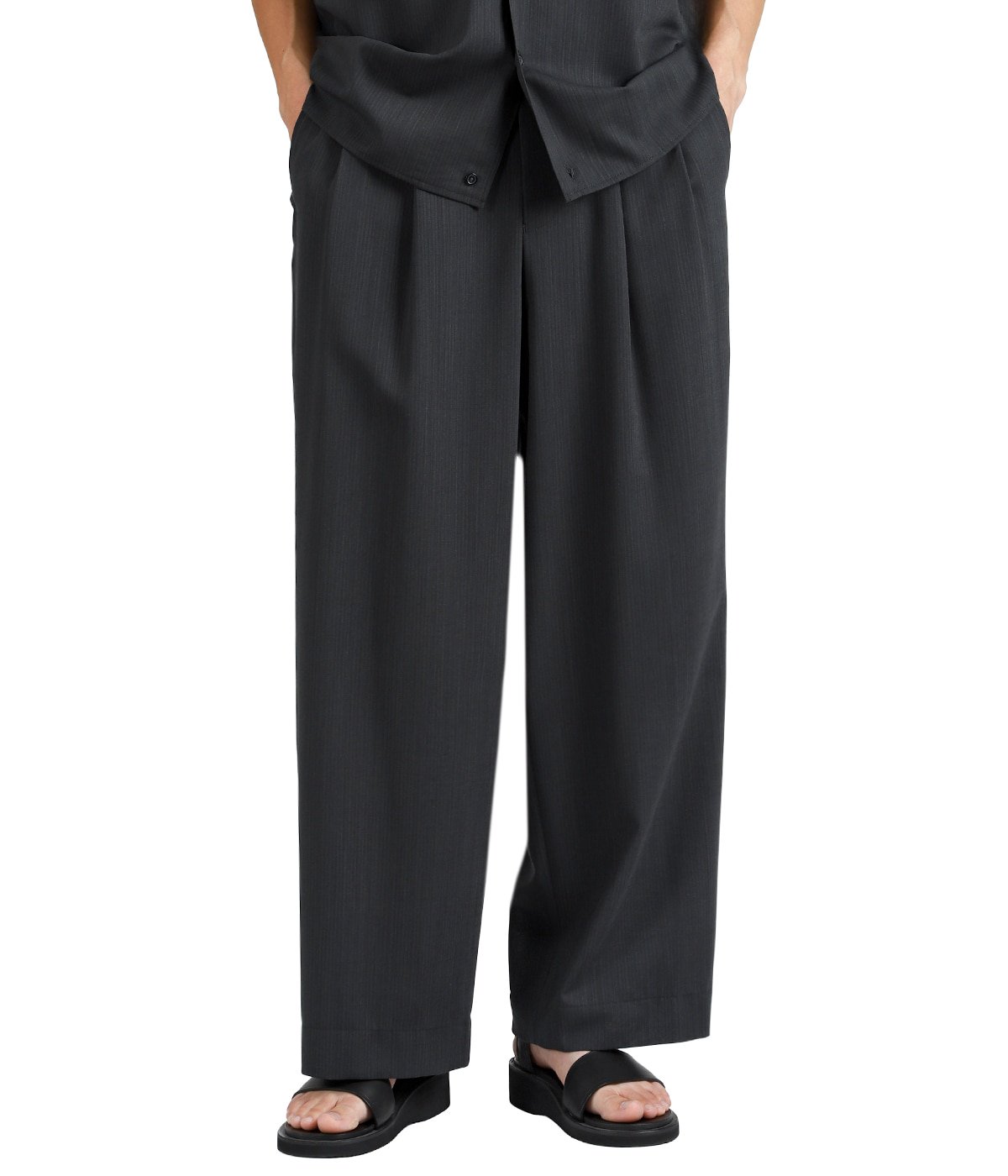 TWO TUCK MILITARY TROUSERS -WOOL HIGH TWIST TROPICAL- | marka