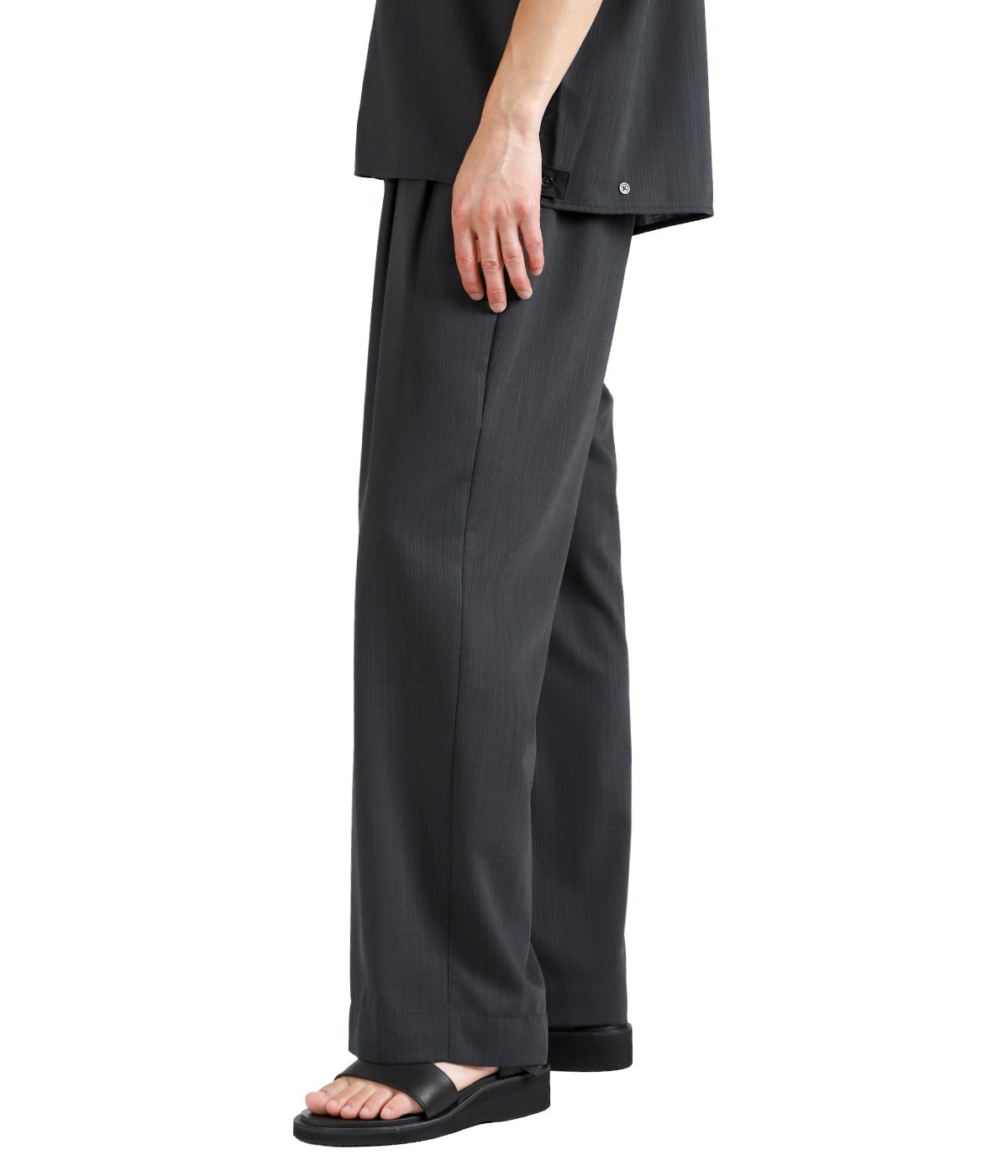 TWO TUCK MILITARY TROUSERS -WOOL HIGH TWIST TROPICAL- | marka