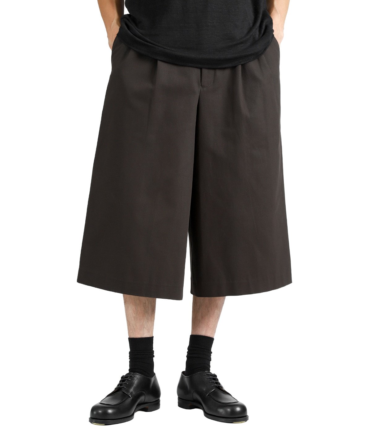 TWO TUCK CROPPED TROUSERS -ORGANIC COTTON GABARDINE- | marka