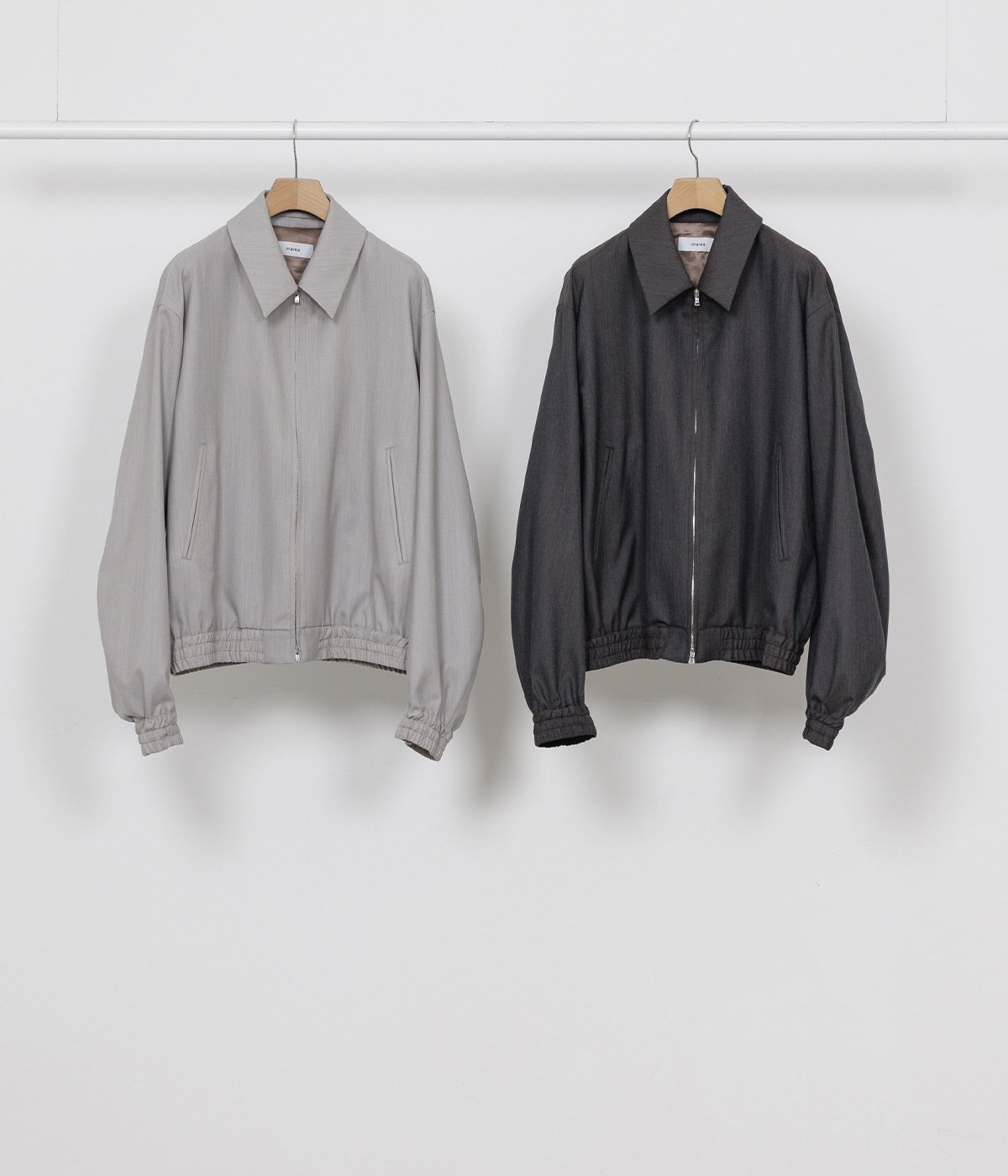 予約】ZIP BLOUSON -2/60 WOOL TROPICAL MELANGE- | marka(マーカ