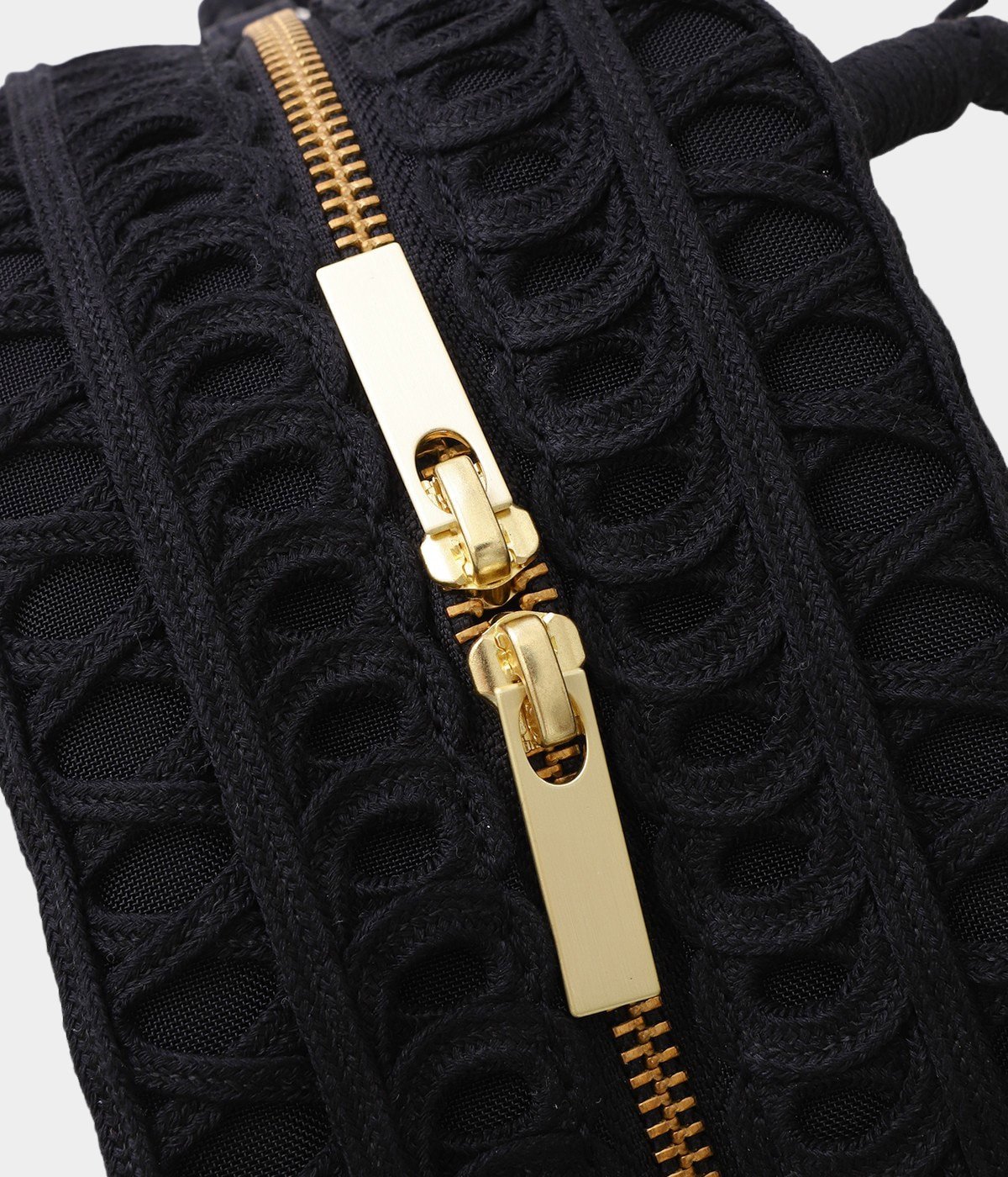 レディース】Cording Embroidery Demi Lune Handbag | Mame Kurogouchi
