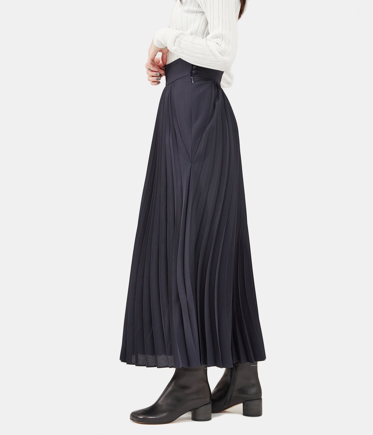 【レディース】Curved Pleated Flared Skirt
