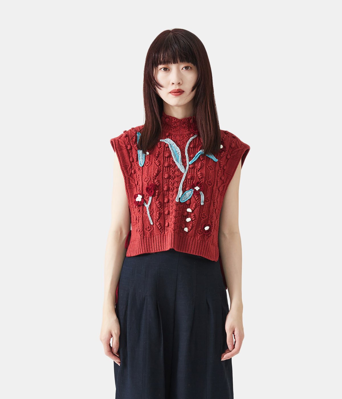 【レディース】Hand-Knitted Floral Motif Vest | Mame Kurogouchi(マメ クロゴウチ