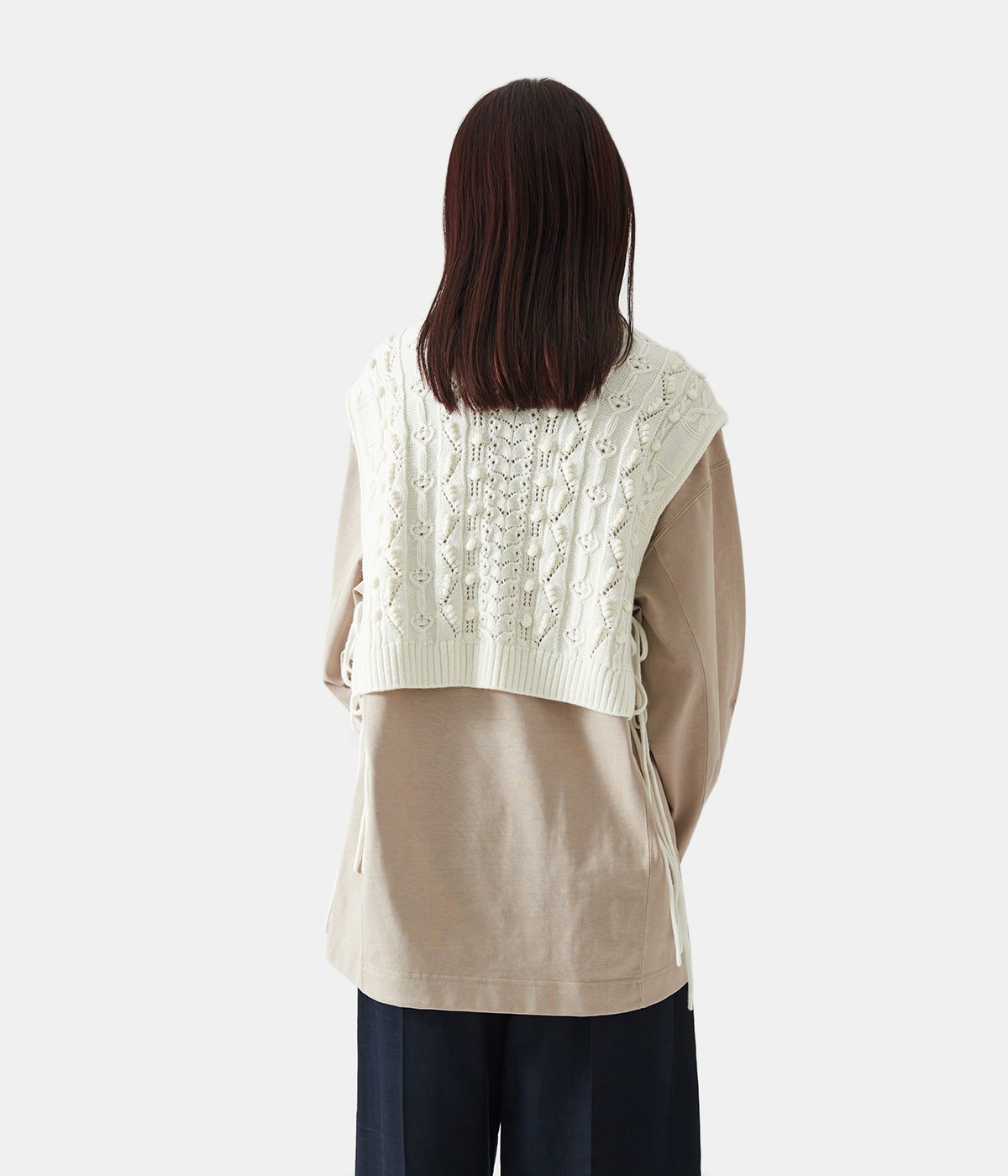 レディース】Hand-Knitted Floral Motif Vest | Mame Kurogouchi(マメ 