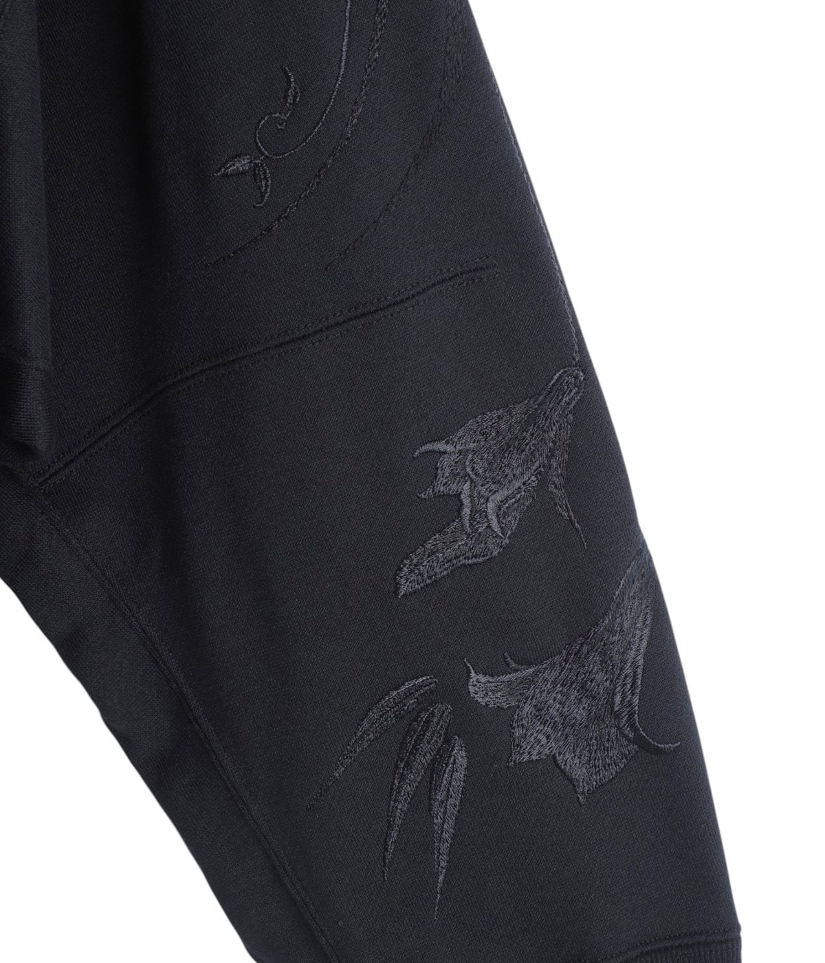 Mame Kurogouchi / マメクロゴウチ | 2022AW | Floral Motif Embroidered Sweat shirts  / スウェット プルオーバー | 1 | Navy | レディース Floral Motif Embroidered Sweatshirts-フローラルモチーフエンブロイ