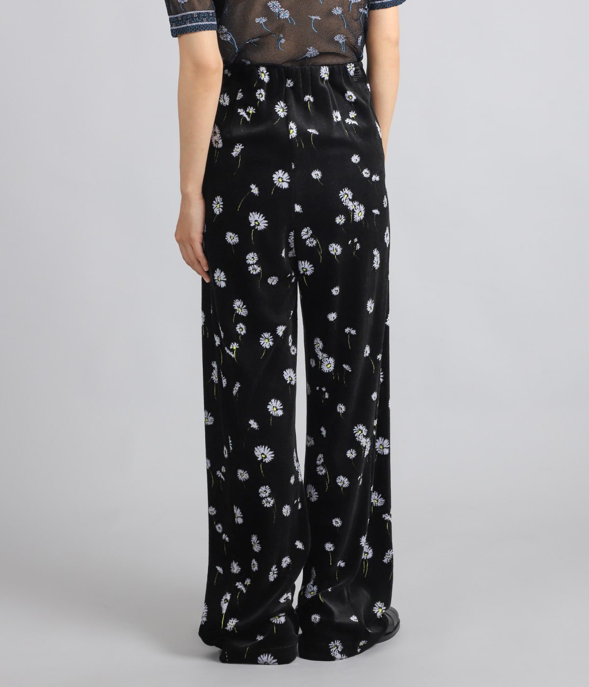 レディース】Velour Jersey Floral Trousers | Mame Kurogouchi(マメ