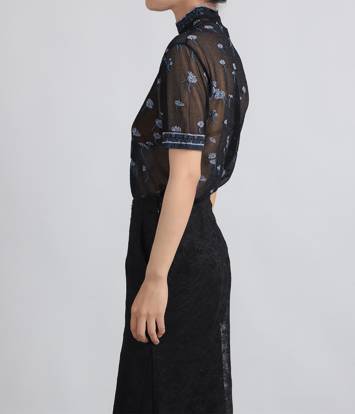 レディース】Floral Pattern Short Sleeve Sheer Knit Top | Mame