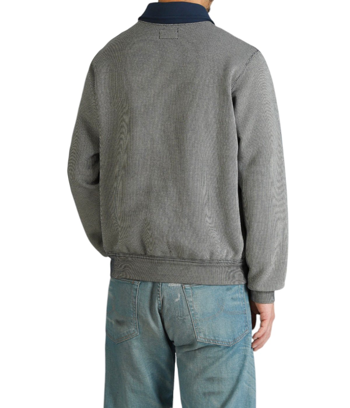 model（184cm / 63kg）B85 W80 H102 着用サイズ：M