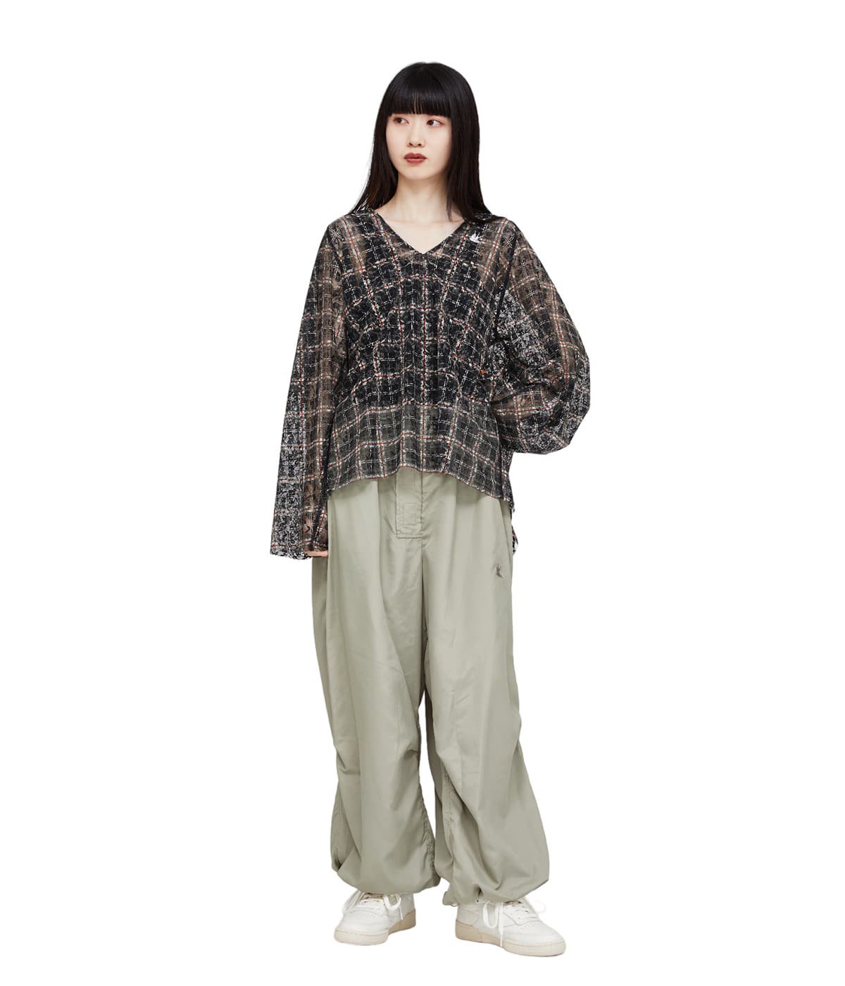 白 フリル付 RhodolirioNロドリリオン 別注 Packable Wind Pant