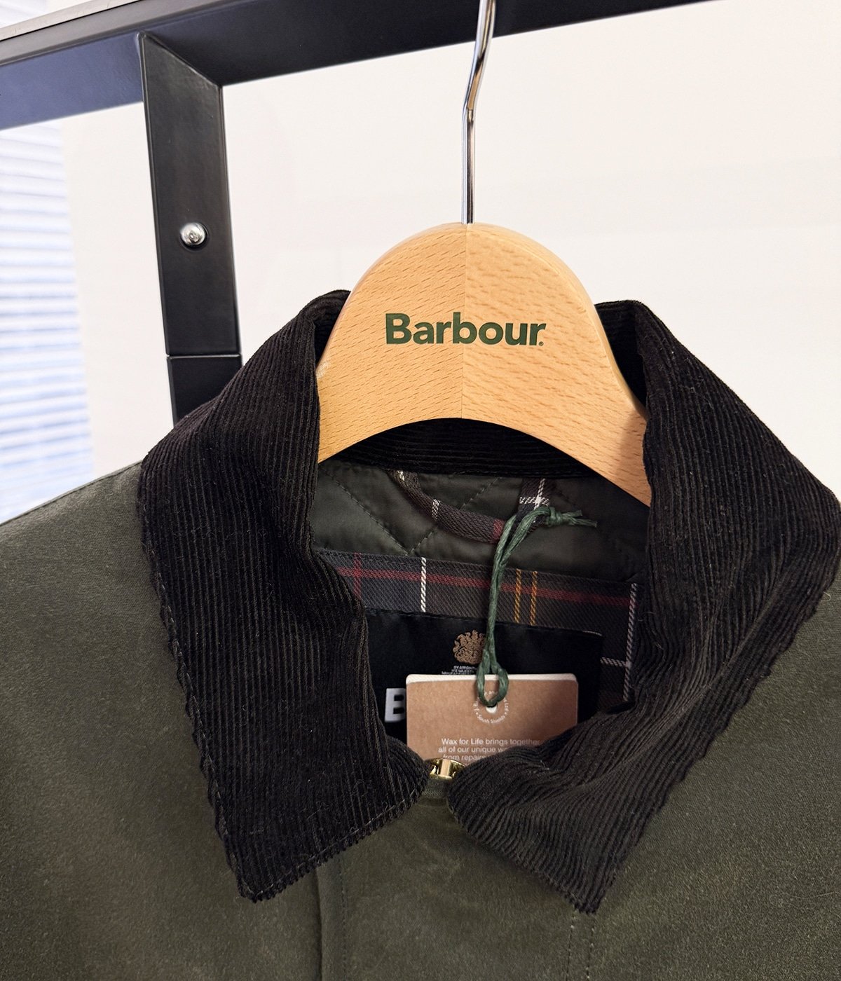 予約】Short Liddesdale Wax Jacket | Barbour(バブアー) / アウター