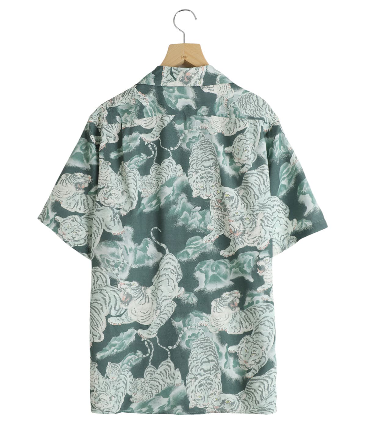 新品⭐︎犬用Tシャツ ２着セット 日本製　e happy aloha 犬用Tシャツ 2着セット 日本製 George happy aloha