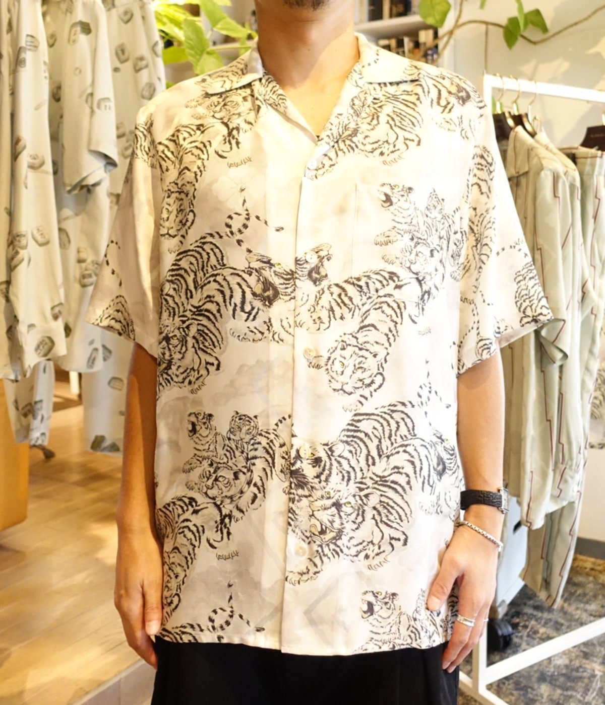 予約】SILK CUPRO SHORT SLEEVE ALOHA SHIRT(百虎) | NIPOALOHA(ニポアロハ) / トップス 半袖シャツ  (メンズ)の通販 - ARKnets 公式通販