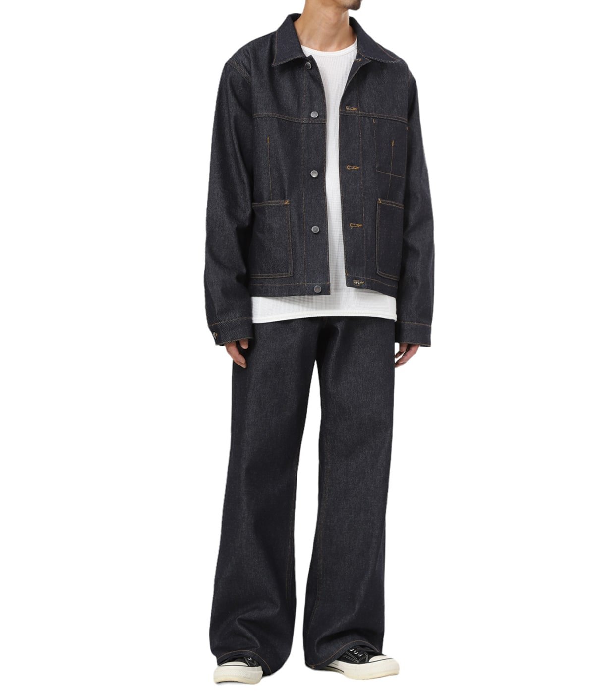 model（175cm / 60kg）B85 W75 H92 着用サイズ：S