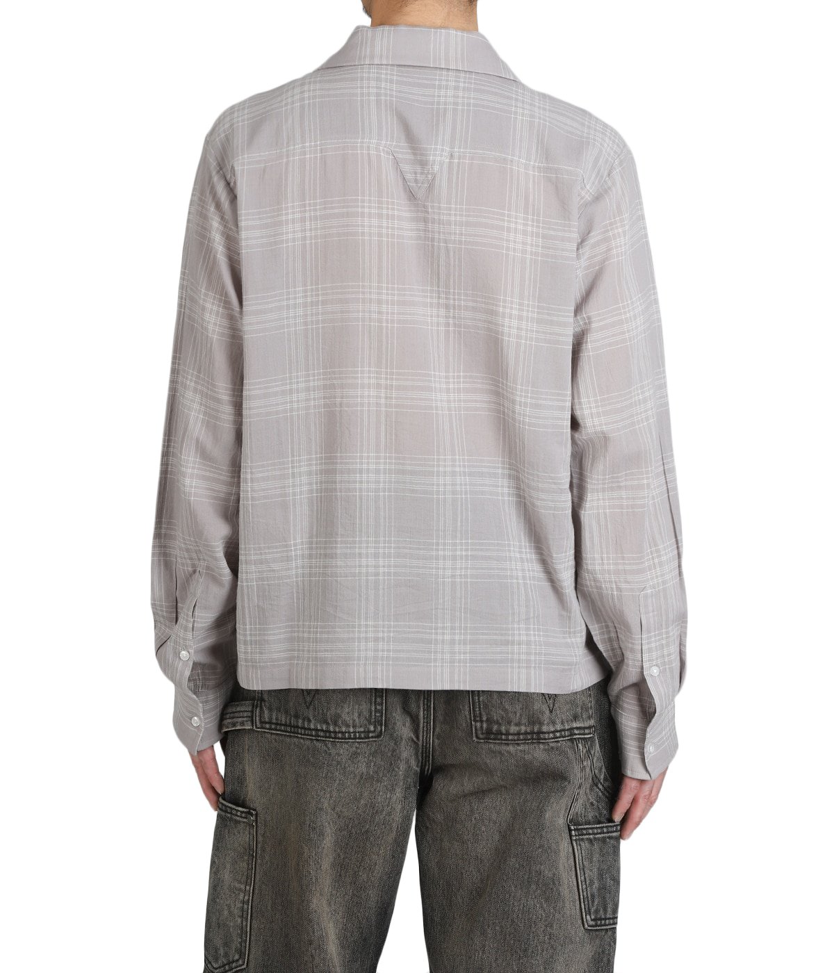 model（175cm / 60kg）B85 W75 H92 着用サイズ：M