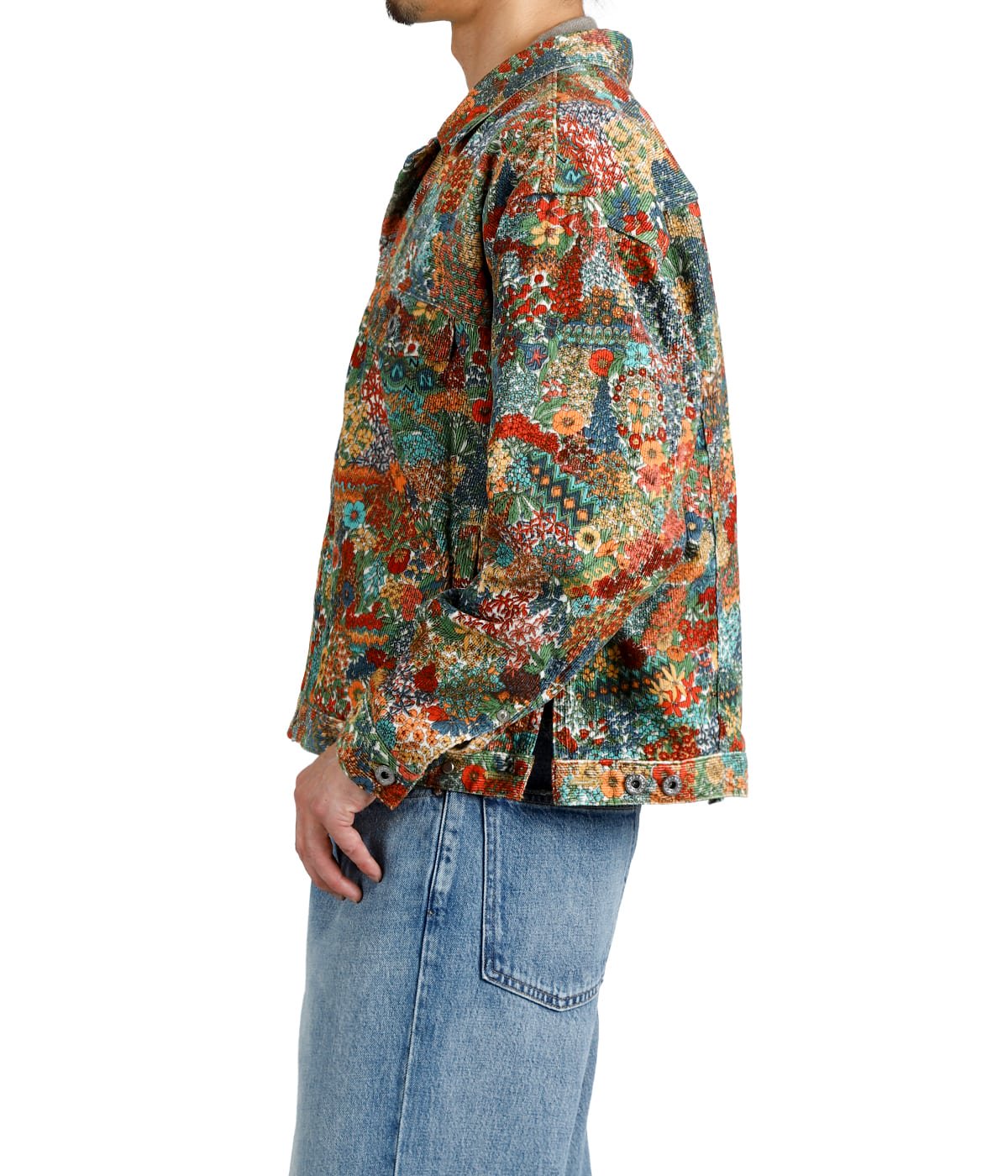 model（175cm / 60kg）B85 W75 H92 着用サイズ：M