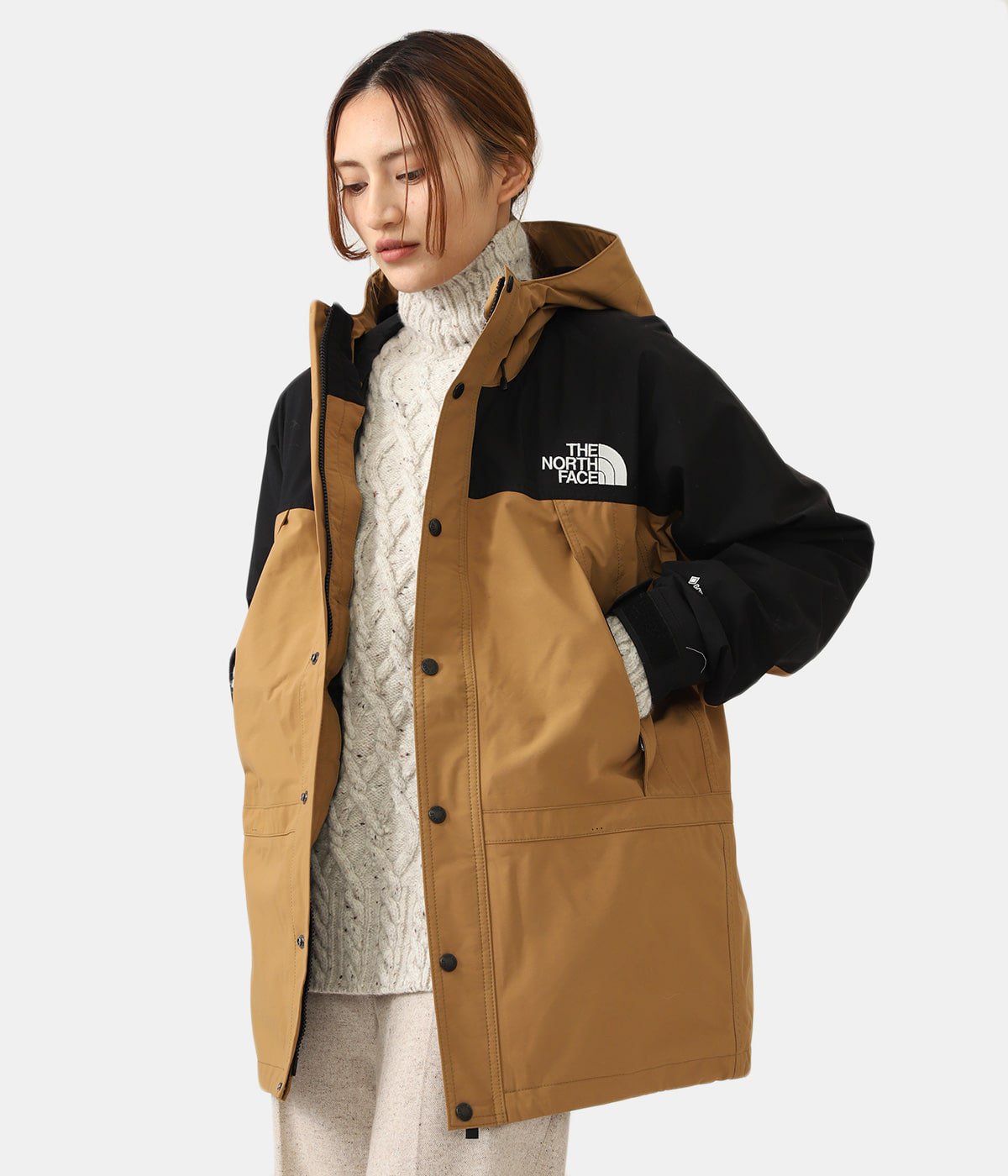 THE NORTH FACE マウンテンライトジャケット NPW62236 - アウター