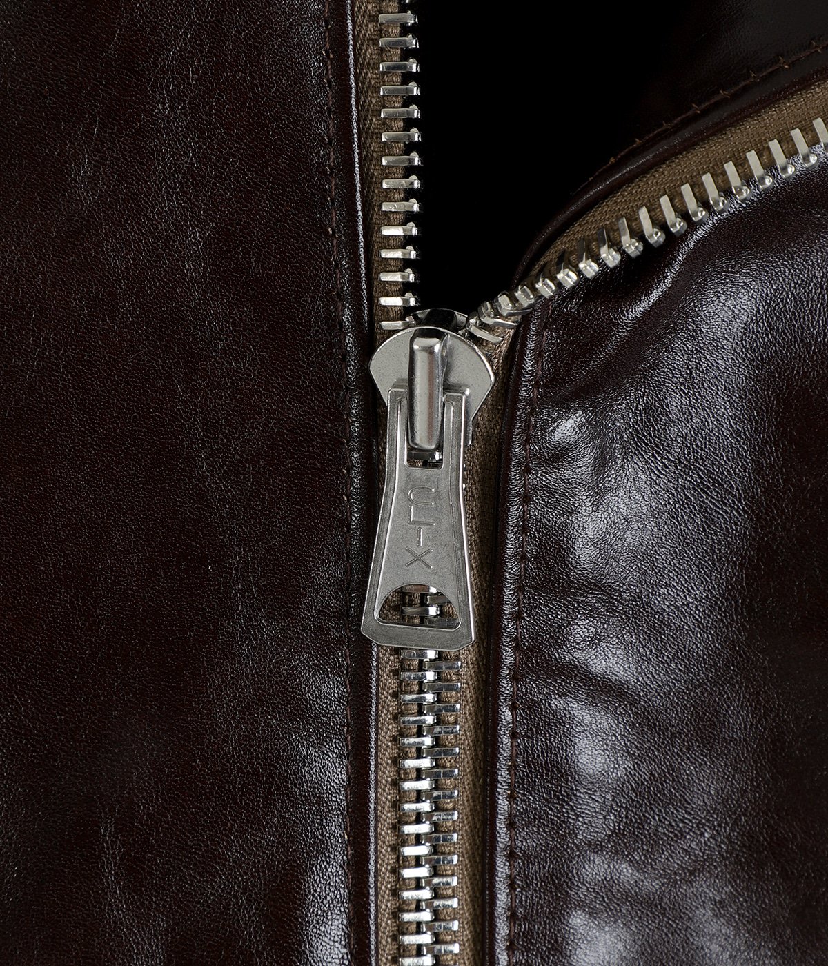 No.441T Cyclone (サイクロン) タイトフィット (革：フルベジタブル