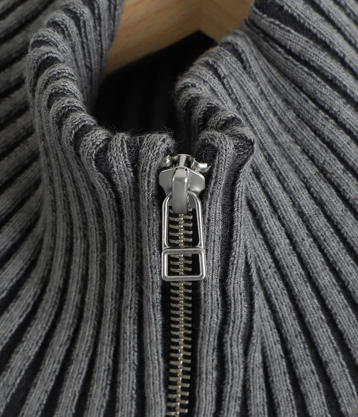 ARTICULATED DRIVERS KNIT SWEATER | Omar Afridi(オマールアフリディ