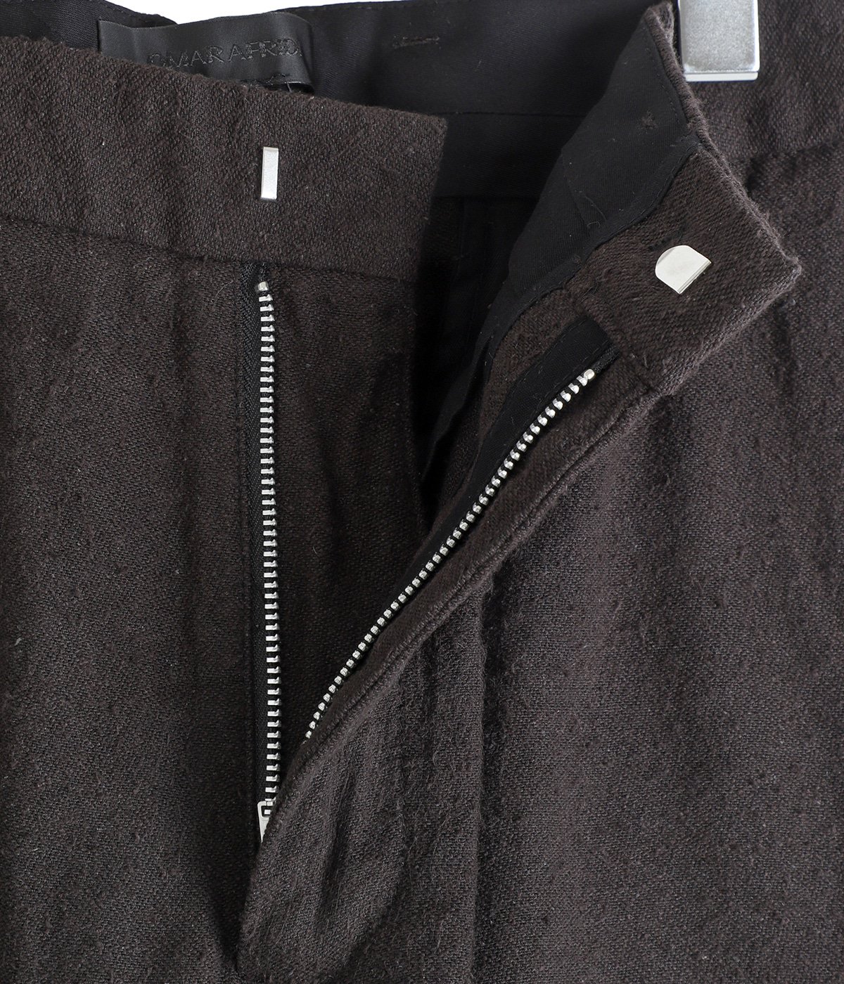 KNEE DARTED FLARE SHORTS | Omar Afridi(オマールアフリディ