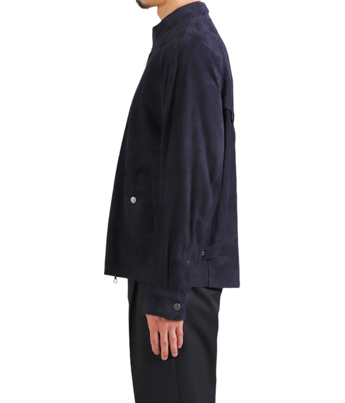 model（175cm / 60kg）B85 W75 H92 着用サイズ：50