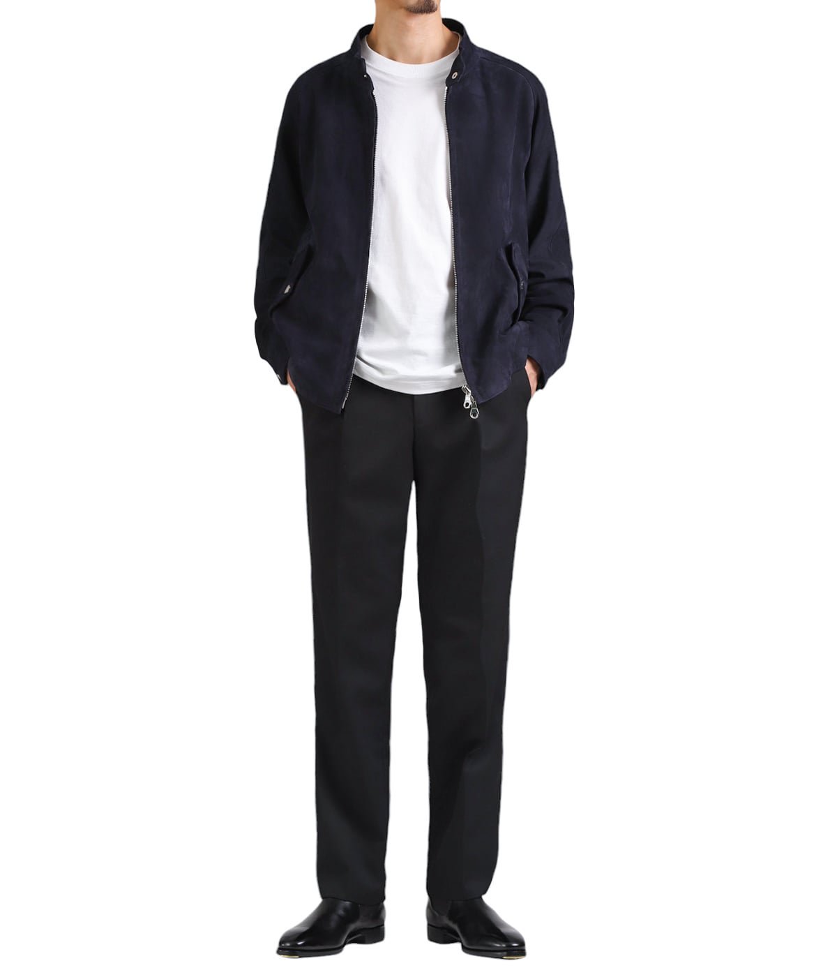 model（175cm / 60kg）B85 W75 H92 着用サイズ：50