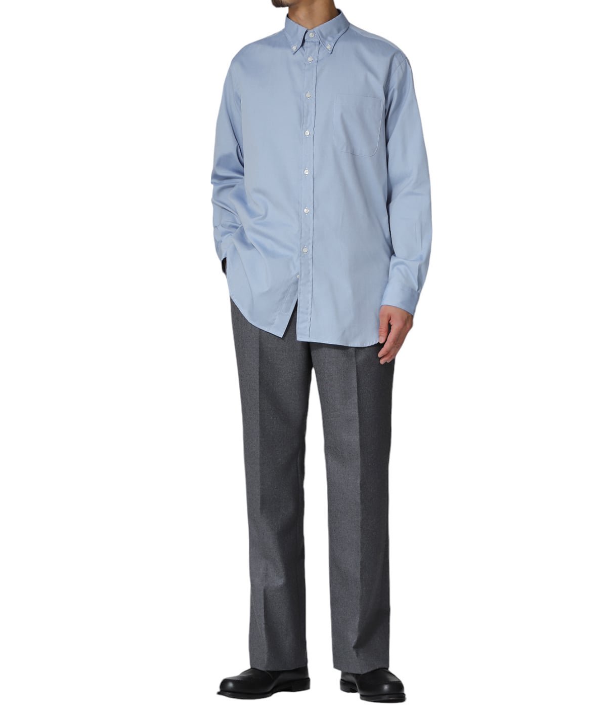 model（175cm / 60kg）B85 W75 H92 着用サイズ：M