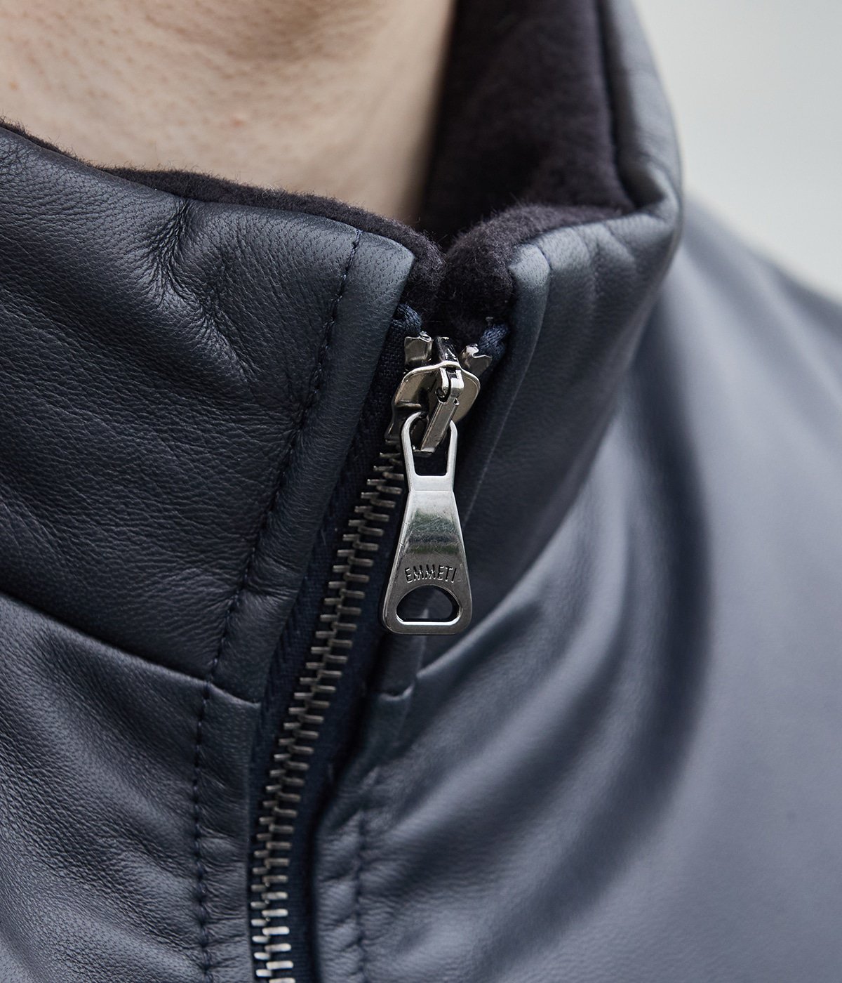 エンメティ ANDY ネイビー 48 美品 レザー 切り替え EMMETI EMMETI（エンメティ）｜EMMETI（エンメティ）H UOMO アッカ ウォモ