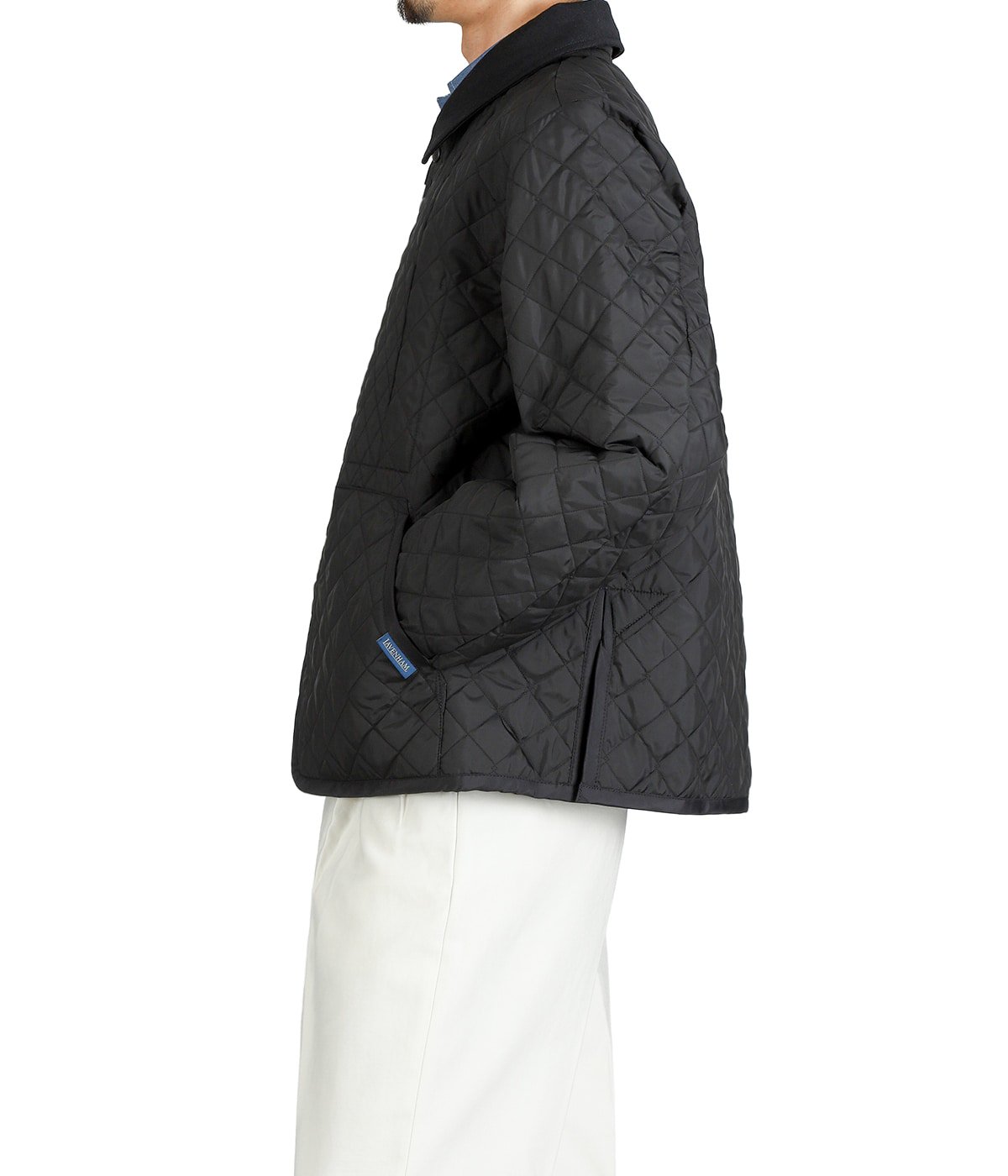 model(175cm / 60kg)B85 W75 H92 着用サイズ：M