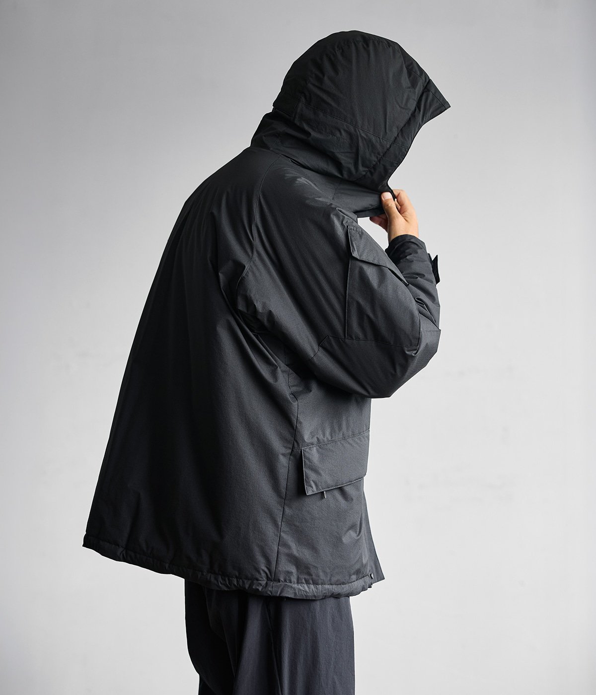 model（177cm） 着用サイズ：3