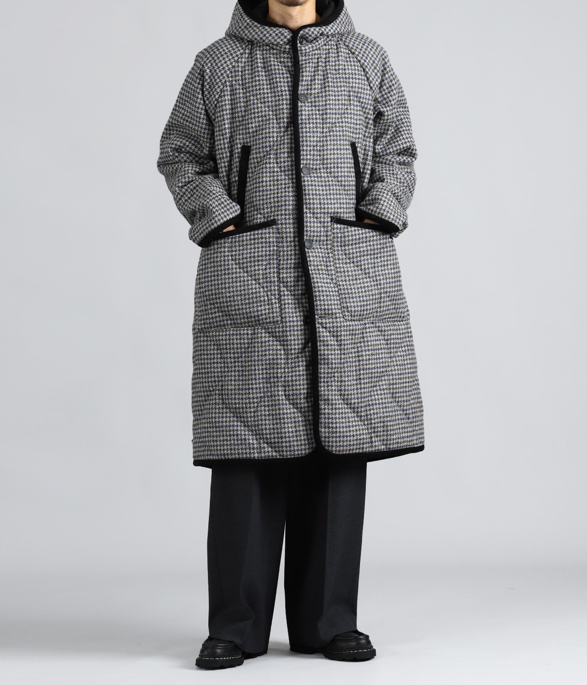 model(175cm / 60kg)B85 W75 H92 着用サイズ：L
