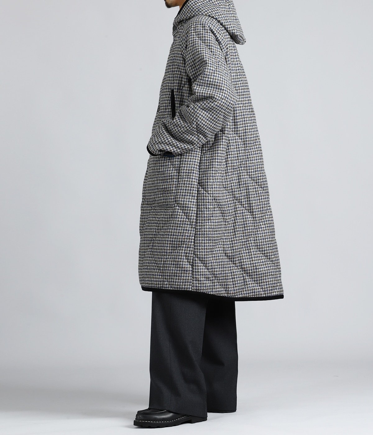 model(175cm / 60kg)B85 W75 H92 着用サイズ：L