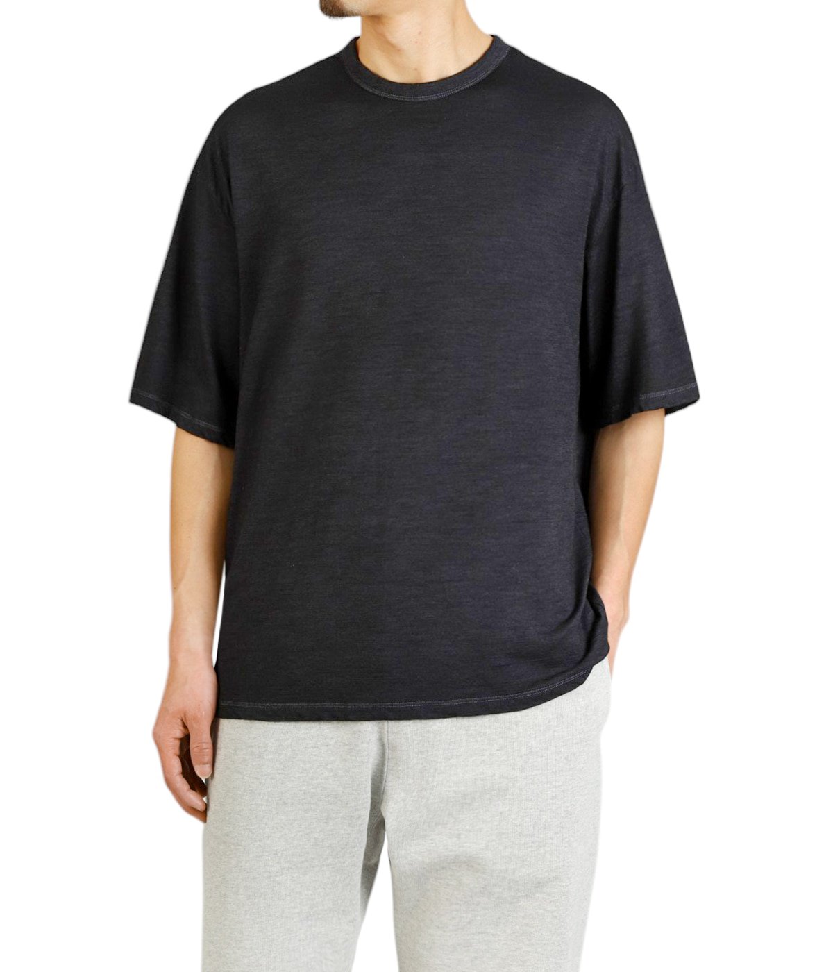 model(175cm / 60kg)B85 W75 H92 着用サイズ：L
