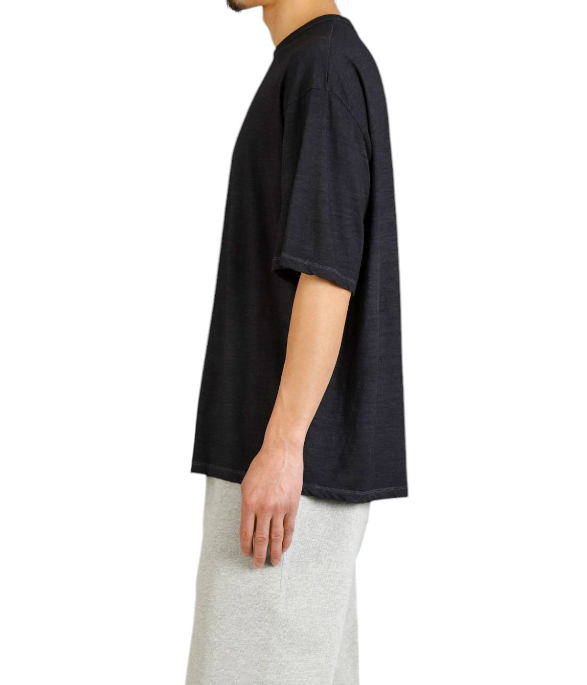 model(175cm / 60kg)B85 W75 H92 着用サイズ：L