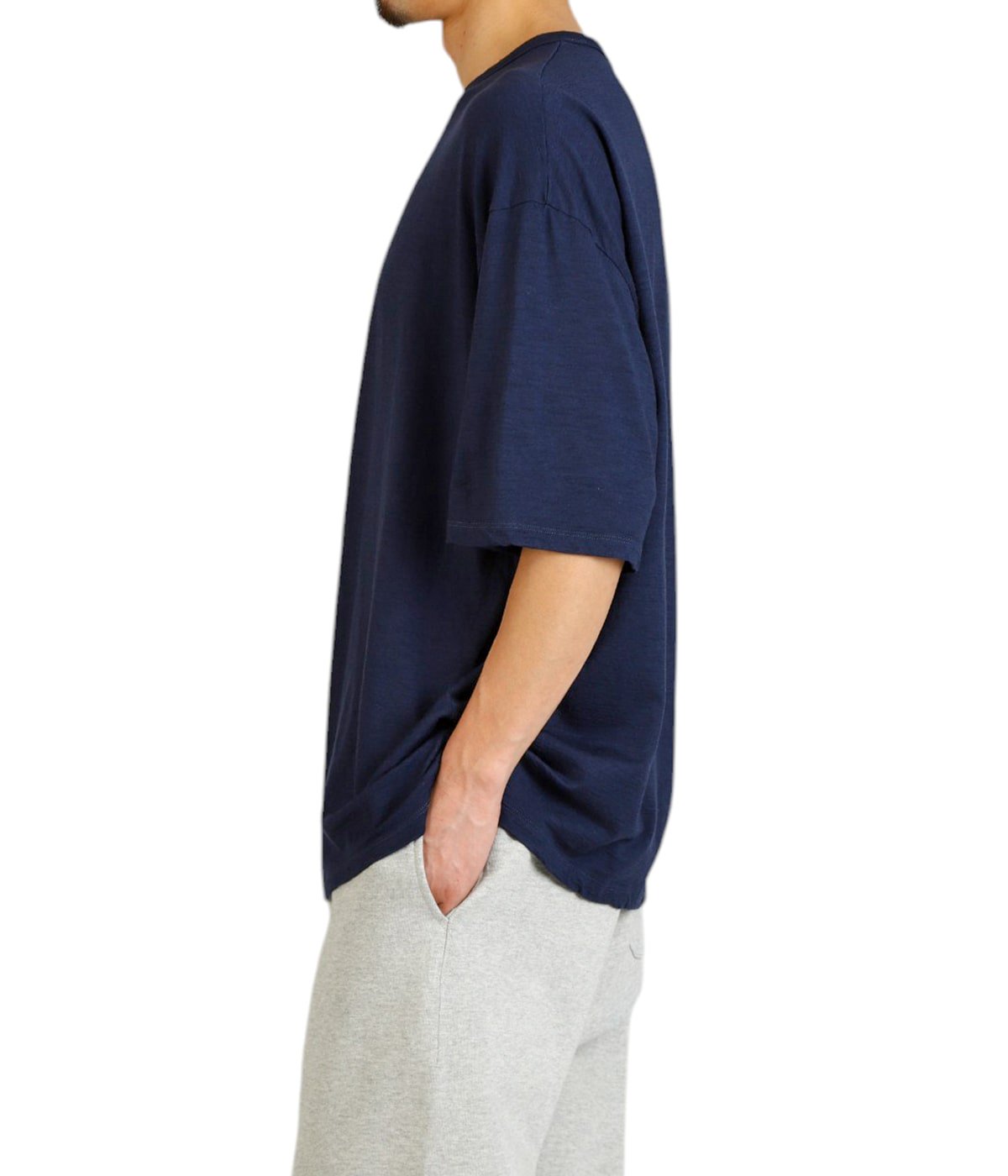 model(175cm / 60kg)B85 W75 H92 着用サイズ：L