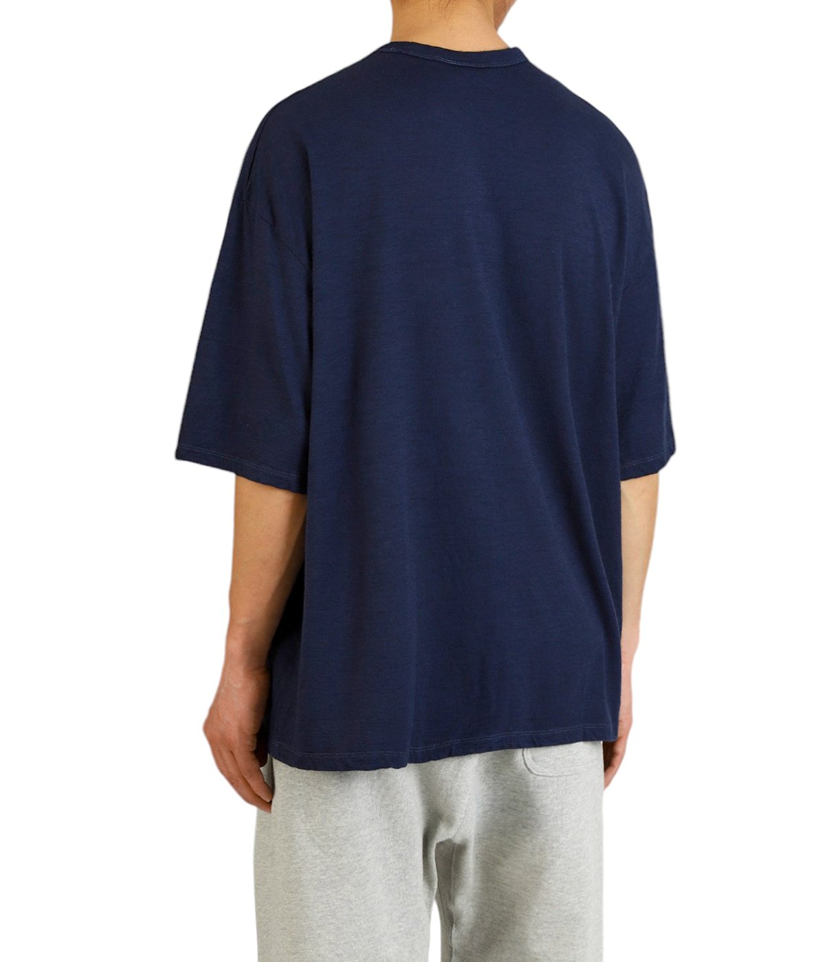 model(175cm / 60kg)B85 W75 H92 着用サイズ：L
