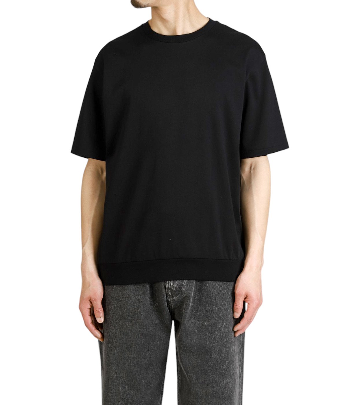 model(175cm / 60kg)B85 W75 H92 着用サイズ：2