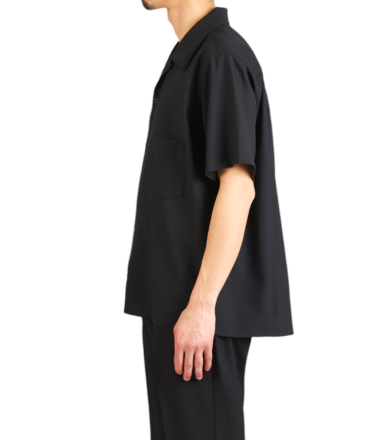 model（175cm / 60kg）B85 W75 H92 着用サイズ：2